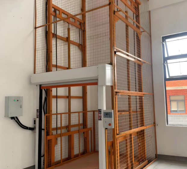 察雅升降货梯是特种设备码